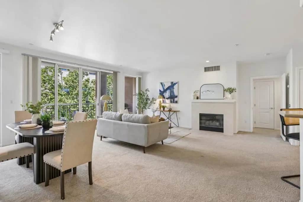 130 E San Fernando Street 508, San Jose, CA — listing photo 1
