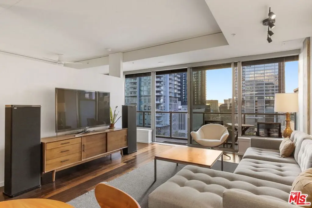 1155 S Grand Avenue 808, Los Angeles, CA — listing photo 1