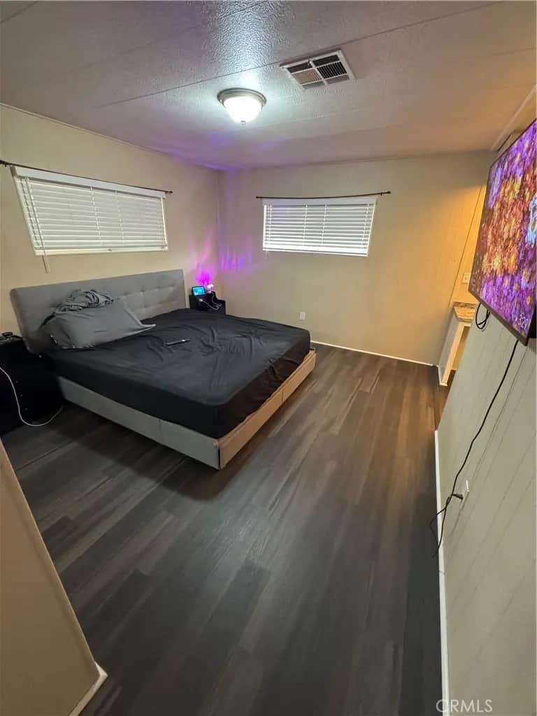 2205 W Acacia 200, Hemet, CA — listing photo 1