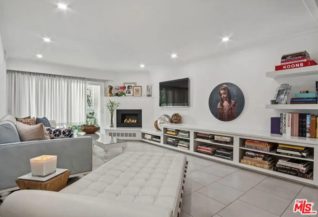 1230 Horn Avenue 304, West Hollywood, CA — listing photo 1