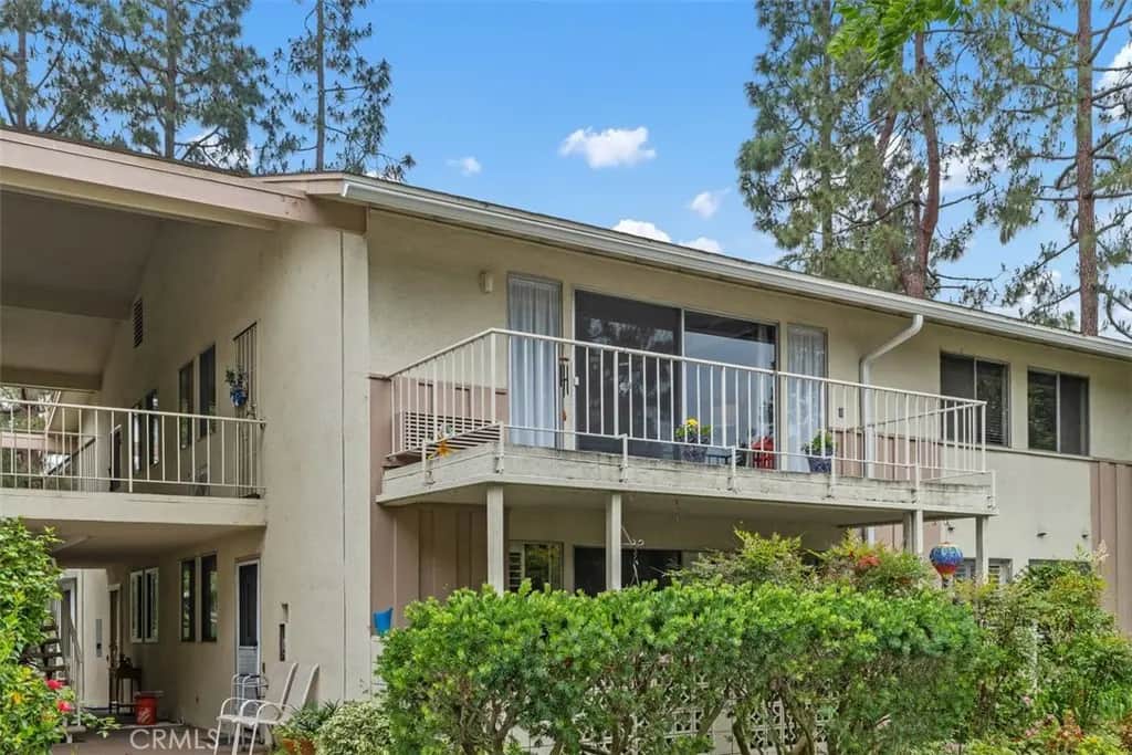 100 Via Estrada O, Laguna Woods, CA — listing photo 1