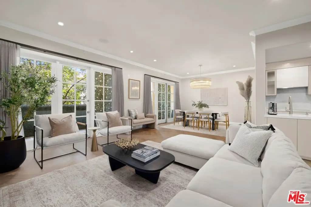 11500 San Vicente Boulevard 202, Los Angeles, CA — listing photo 1