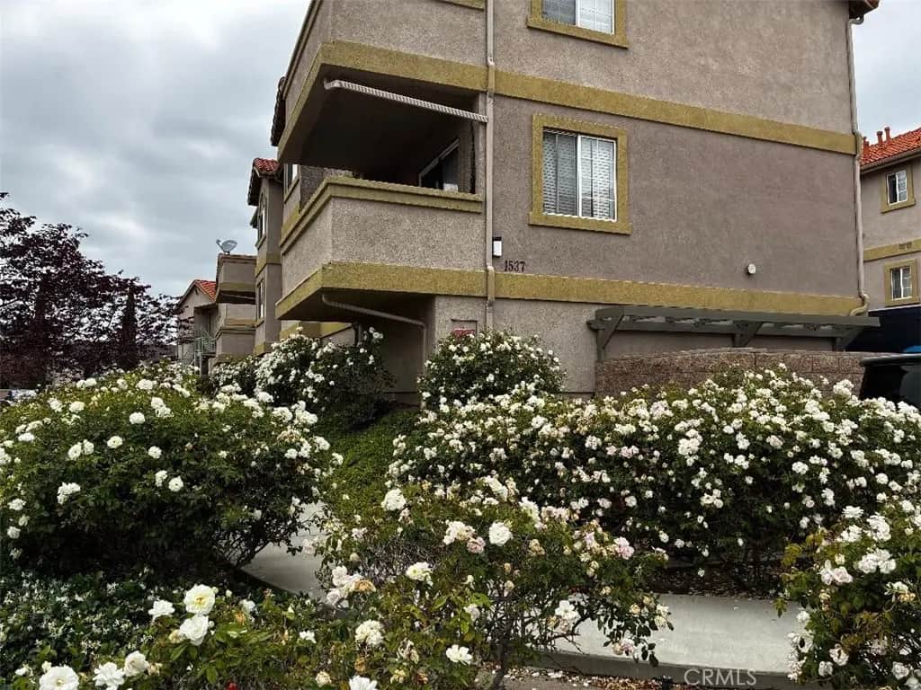 1537 E Spruce A, Placentia, CA — listing photo 1