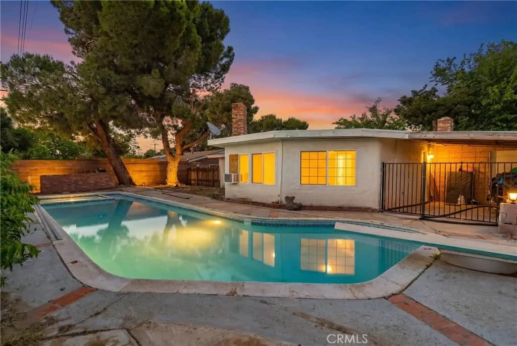 44937 E 5th street, Lancaster, CA — listing photo 1