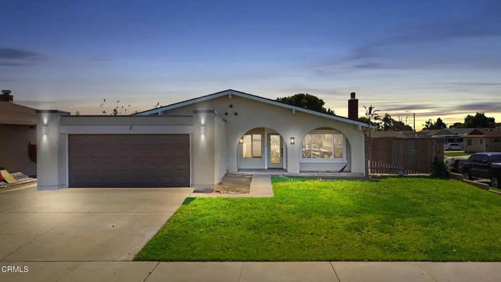 3090 Net Court, Oxnard, CA — listing photo 1