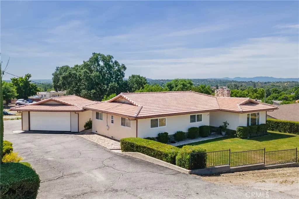 726 N Trigo Ln, Paso Robles, CA — listing photo 1
