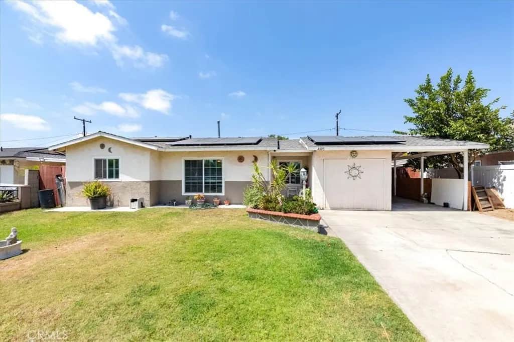 4605 W Flight Avenue, Santa Ana, CA — listing photo 1