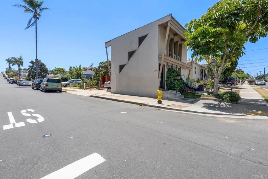 4597 Long Branch Avenue 2, San Diego, CA — listing photo 1