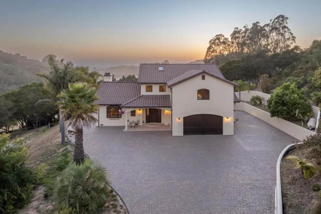 67 Tucker Road, Watsonville, CA — listing photo 1