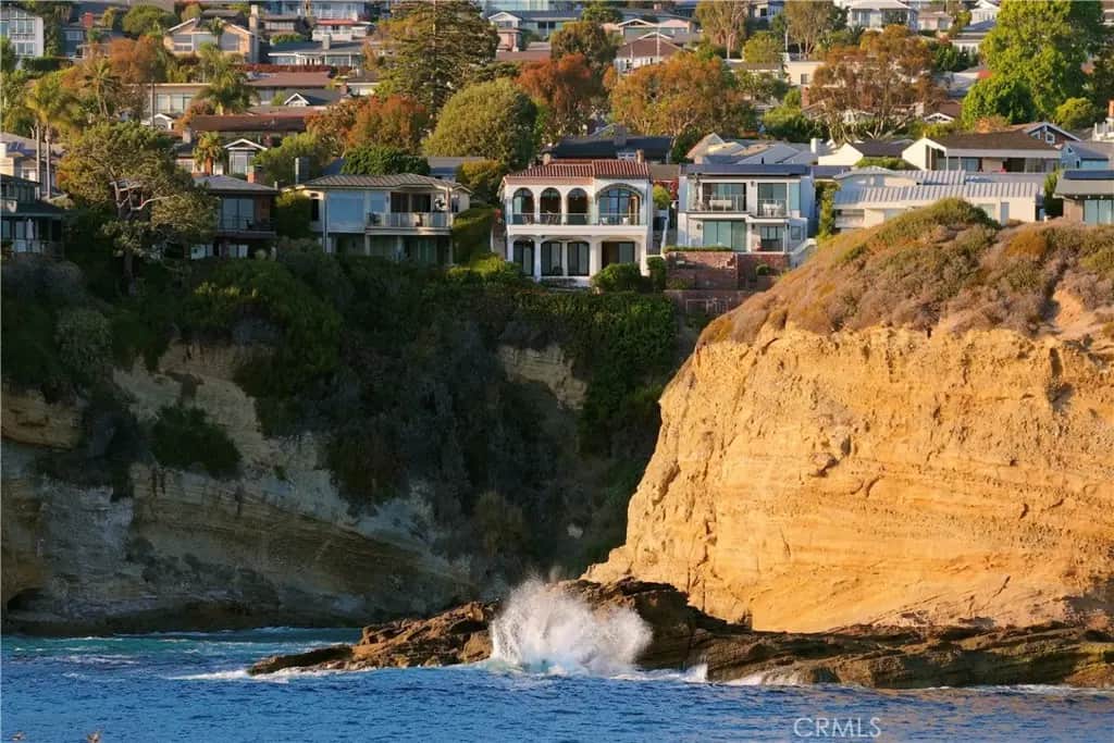 10 S La Senda, Laguna Beach, CA — listing photo 1