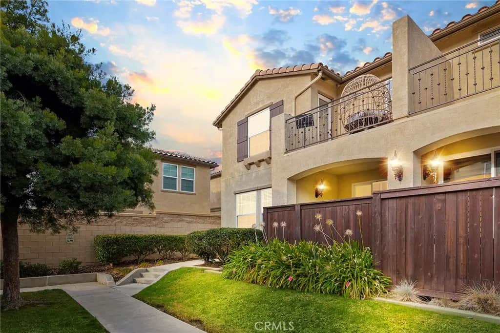 41945 Davenport Way D, Murrieta, CA — listing photo 1