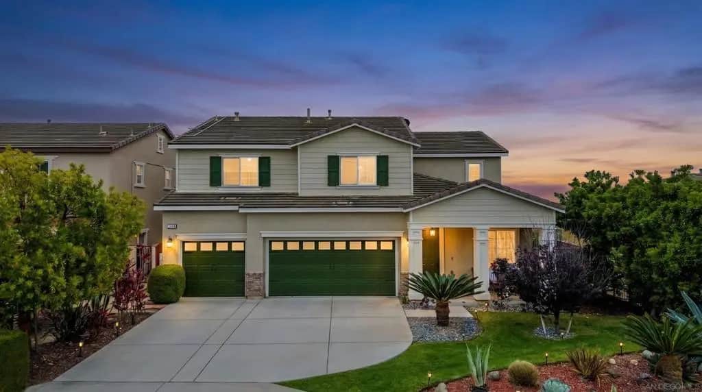 1018 Bellingham Drive, Oceanside, CA — listing photo 1