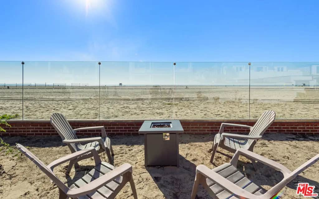 605 N Palisades Beach Road, Santa Monica, CA — listing photo 1