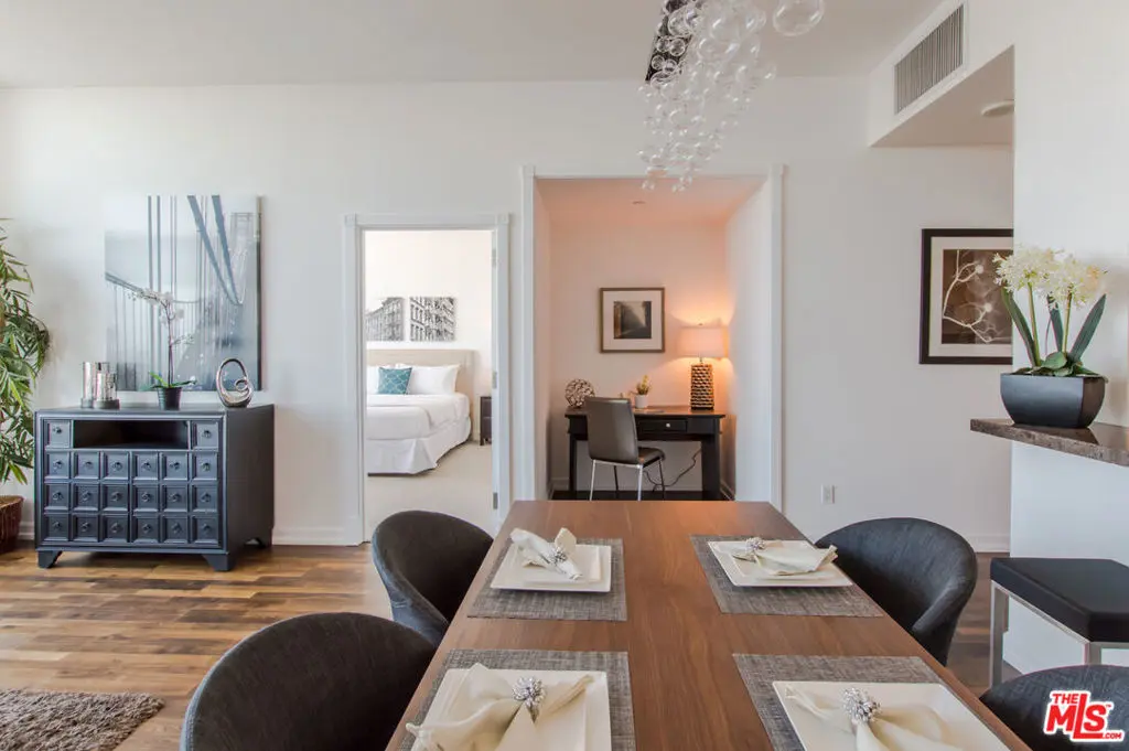 900 W Olympic Boulevard 31F, Los Angeles, CA — listing photo 1