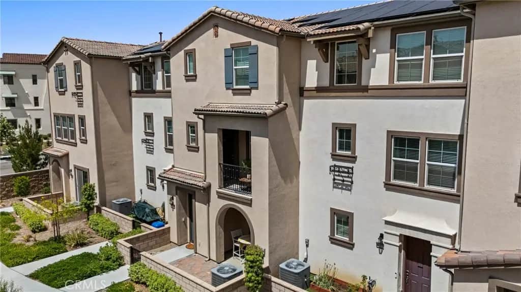 40815 Melrose Drive, Temecula, CA — listing photo 1