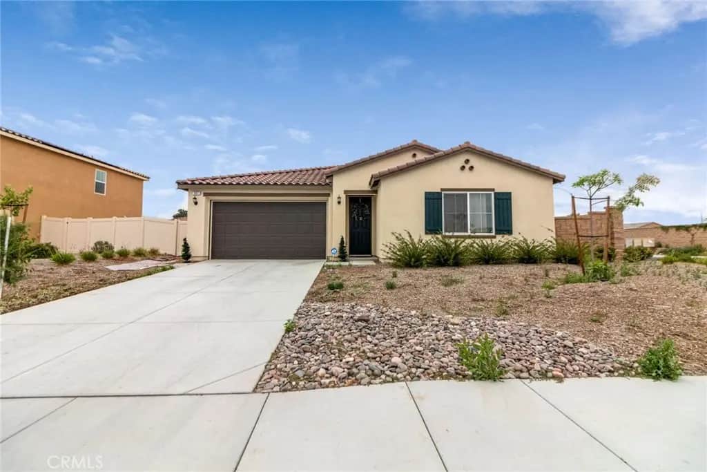 987 Runaway Trail, San Jacinto, CA — listing photo 1