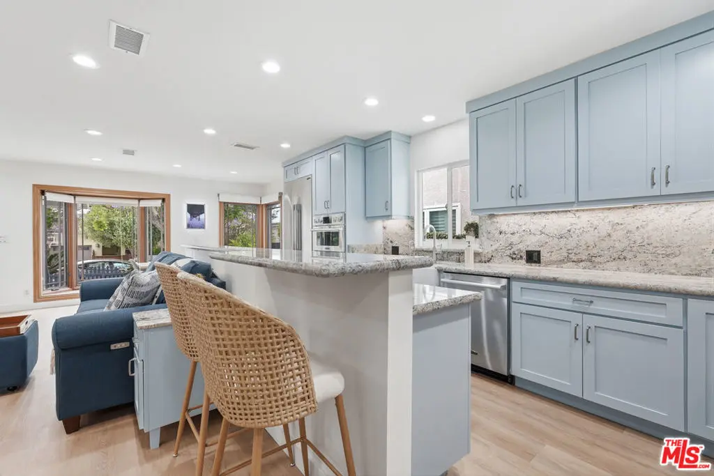 3600 Pine Avenue, Manhattan Beach, CA — listing photo 1