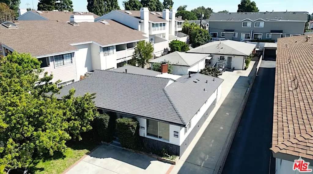 2730 Arlington Avenue B, Torrance, CA — listing photo 1