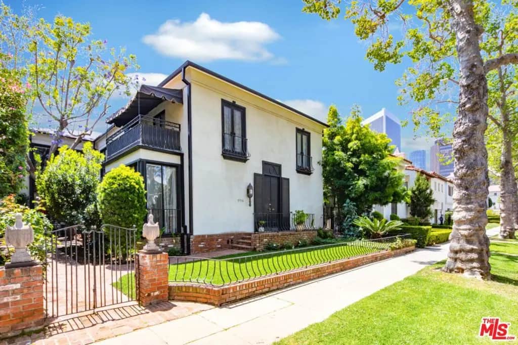 9936 Robbins Drive, Beverly Hills, CA — listing photo 1