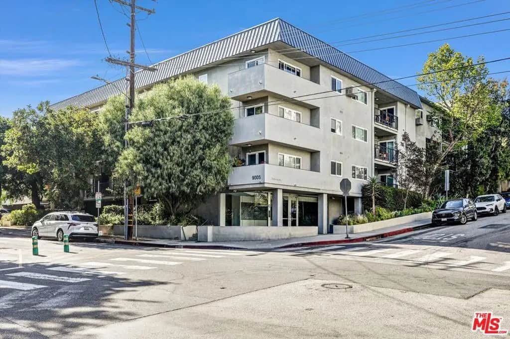 9005 Cynthia Street 102, West Hollywood, CA — listing photo 1