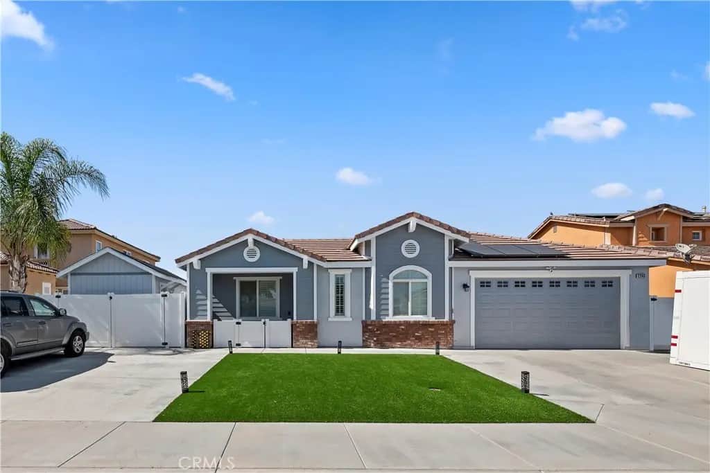 2243 Finch, San Jacinto, CA — listing photo 1