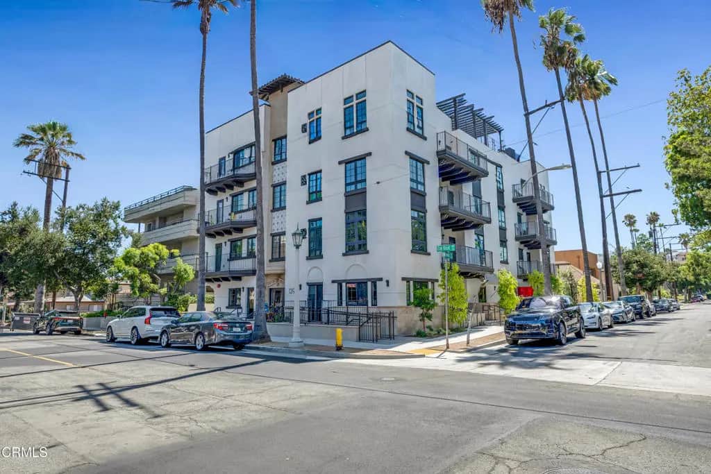 139 S Oak Knoll Avenue 403, Pasadena, CA — listing photo 1