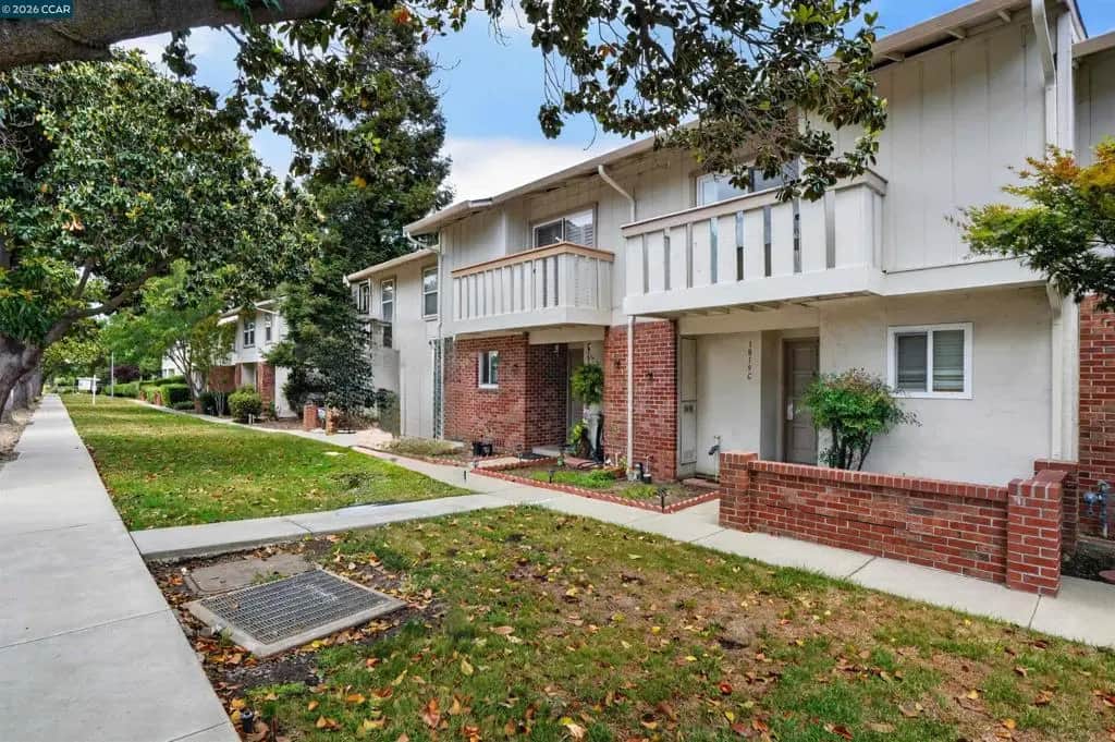 1819 Wildbrook Ct C, Concord, CA — listing photo 1