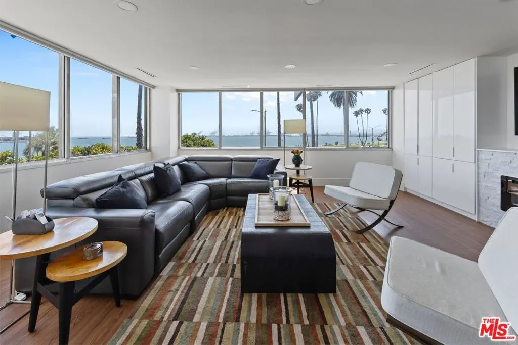 2999 E Ocean Boulevard 210, Long Beach, CA — listing photo 1