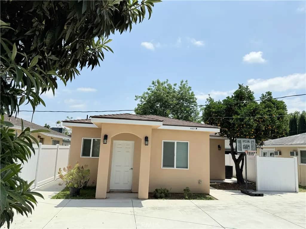 4831 Fiesta Ave Unit B, Temple City, CA — listing photo 1