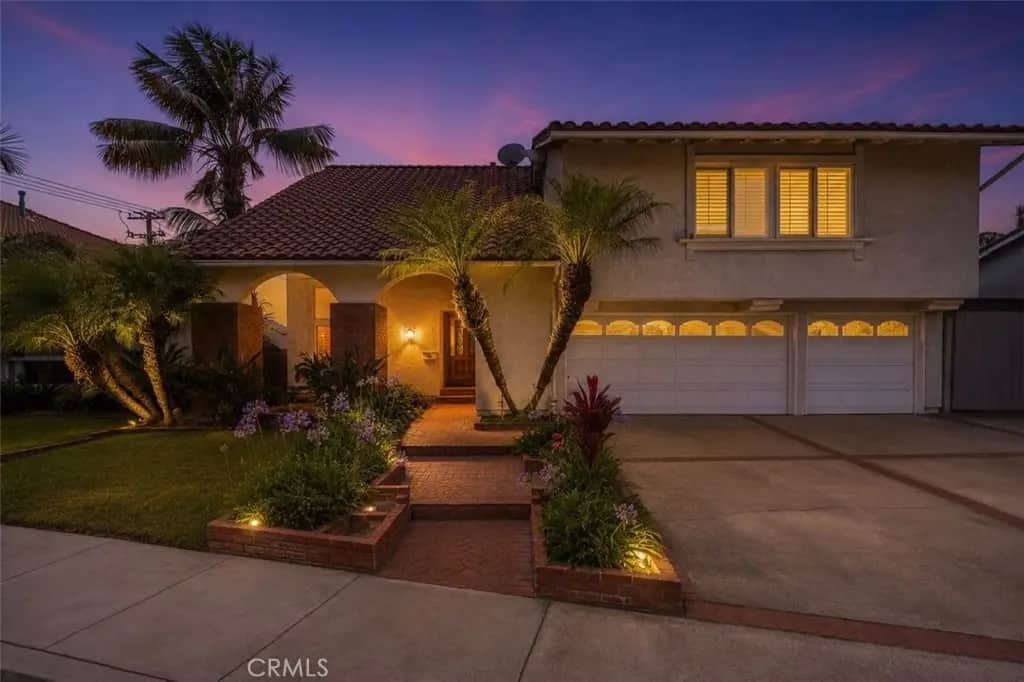 10488 Sioux River, Fountain Valley, CA — listing photo 1