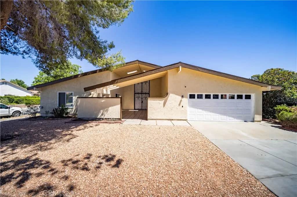 2653 End Court, Lancaster, CA — listing photo 1