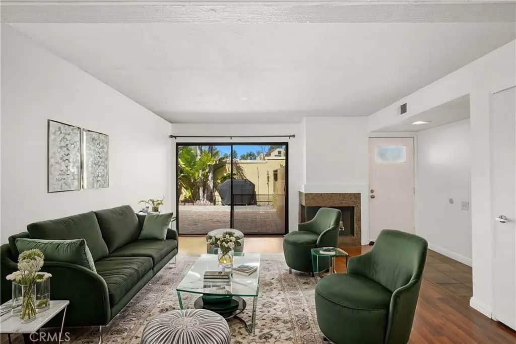 25712 Le Parc 21, Lake Forest, CA — listing photo 1