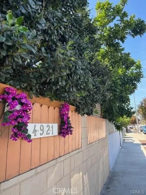 4921 S Centinela, Los Angeles, CA — listing photo 1