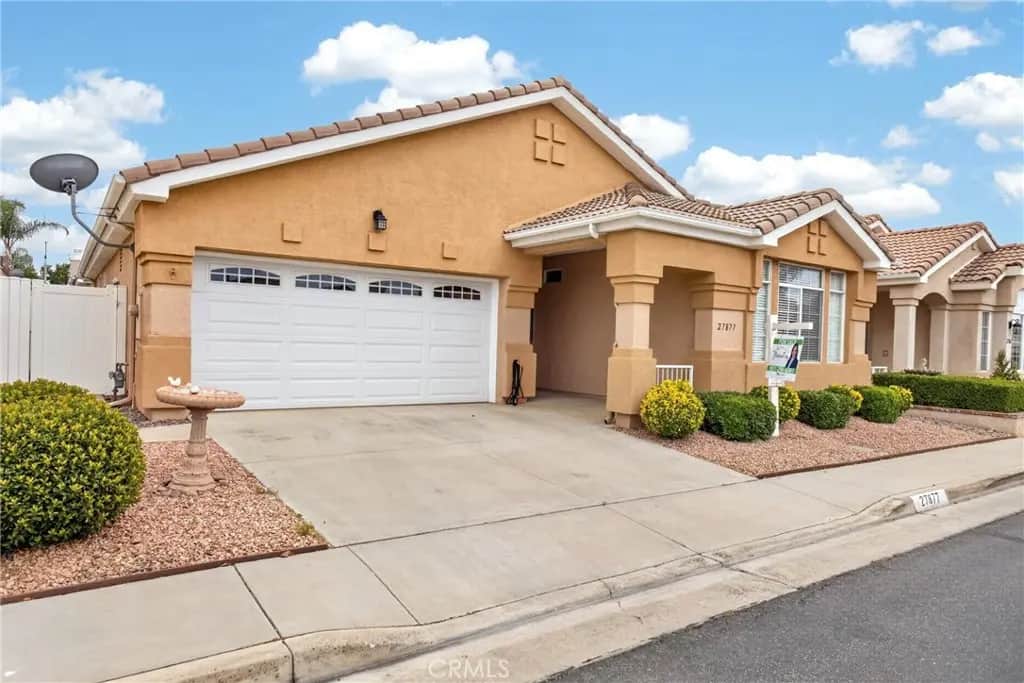 27877 Blaze, Menifee, CA — listing photo 1