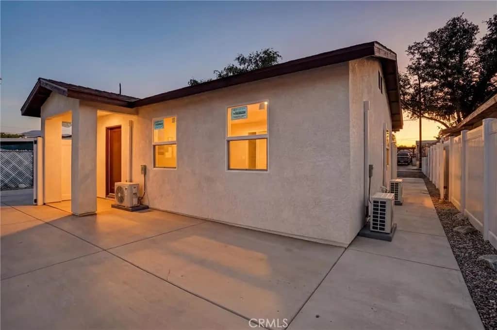 1021 Columbia 2, Redlands, CA — listing photo 1