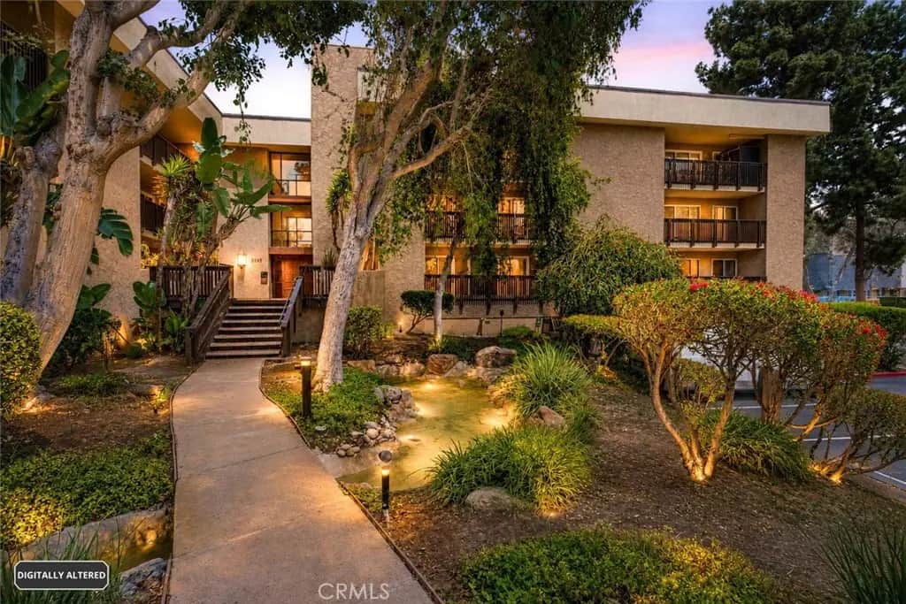 6416 Friars 112, San Diego, CA — listing photo 1