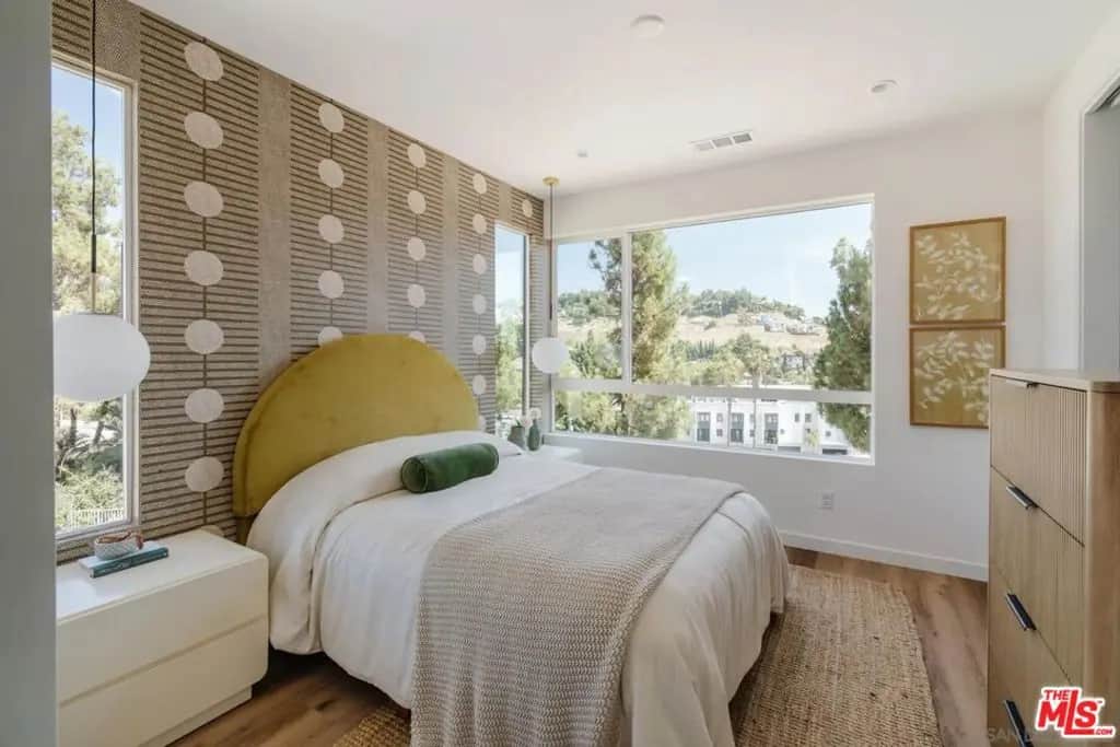 3862 N Emery Way, Los Angeles, CA — listing photo 1