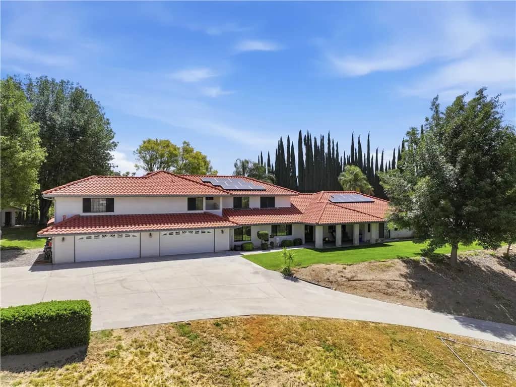 30414 Sloan Canyon, Castaic, CA — listing photo 1
