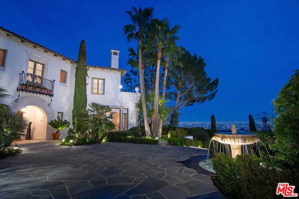 1270 Shadow Hill Way, Beverly Hills, CA — listing photo 1