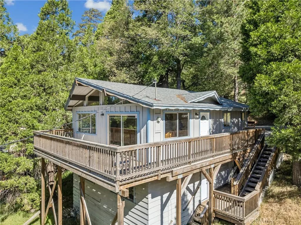494 Wylerhorn, Crestline, CA — listing photo 1