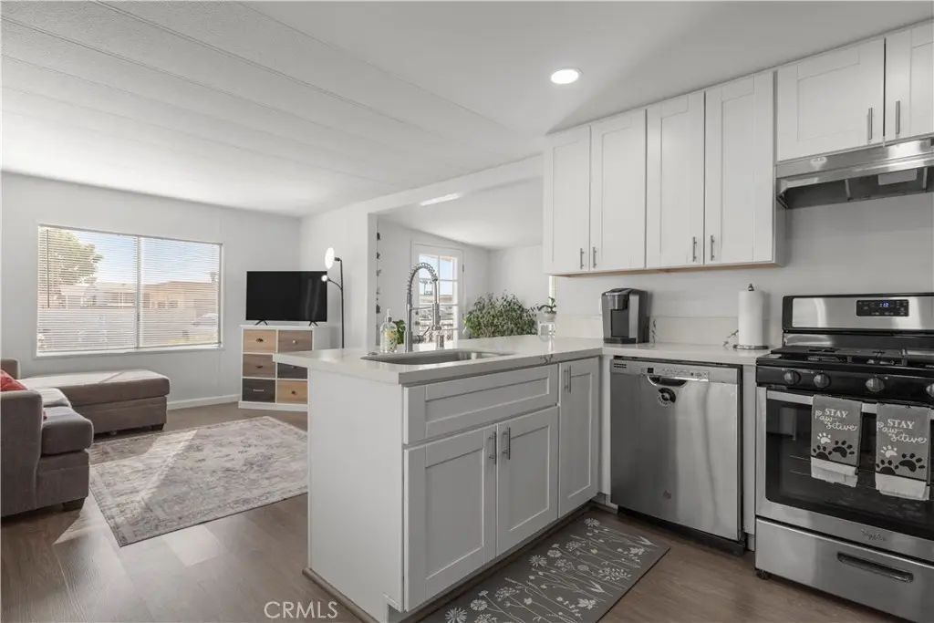 27150 Shadel Road 122, Menifee, CA — listing photo 1