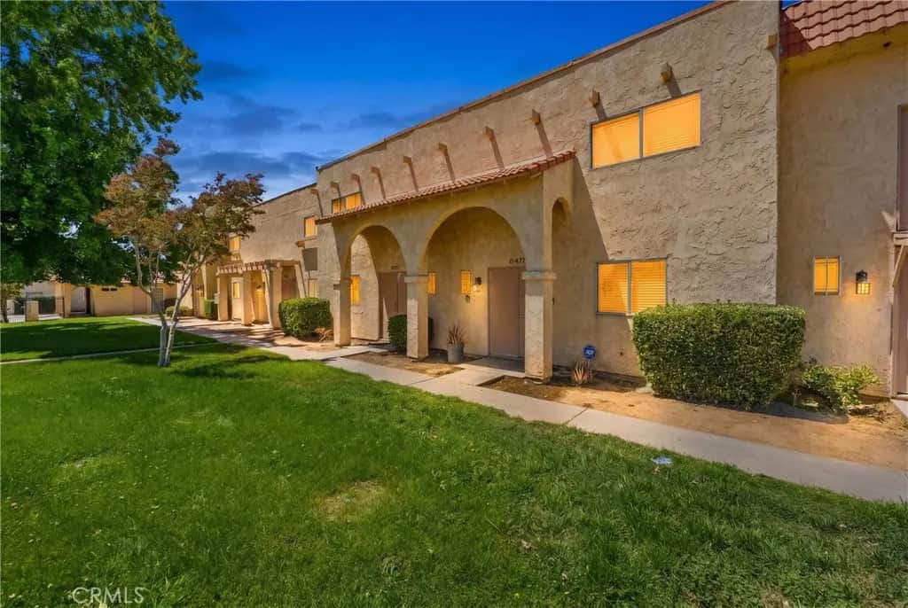 43629 Stanridge Avenue, Lancaster, CA — listing photo 1