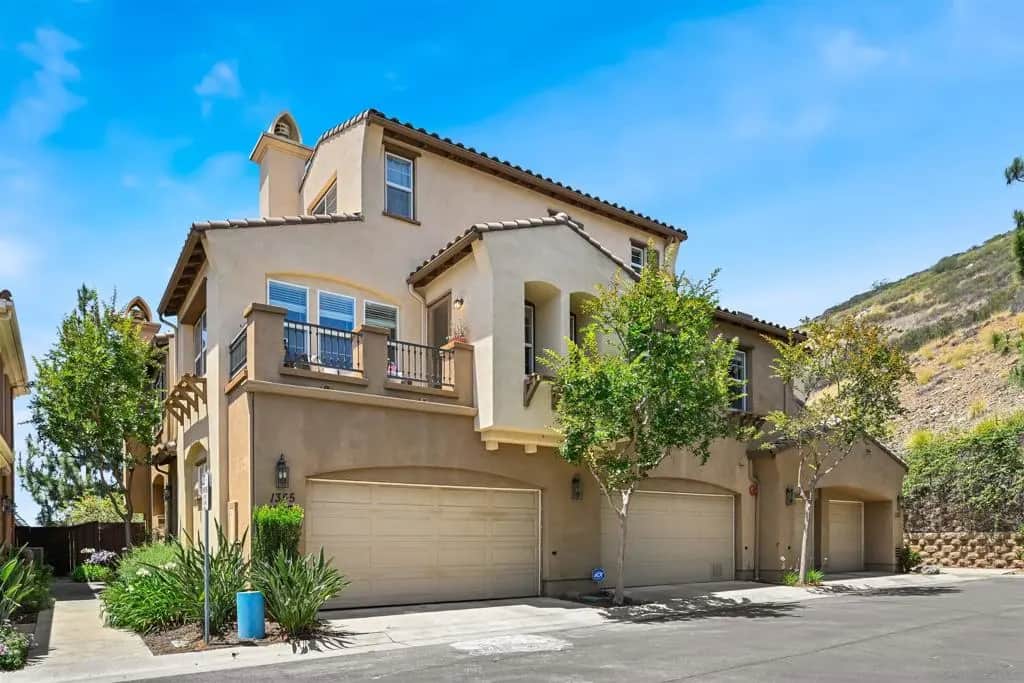 1355 Sky Ridge, San Marcos, CA — listing photo 1