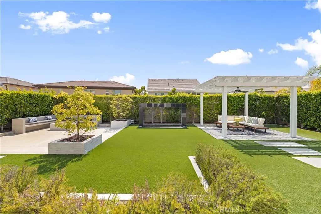 60 Harlow, Irvine, CA — listing photo 1