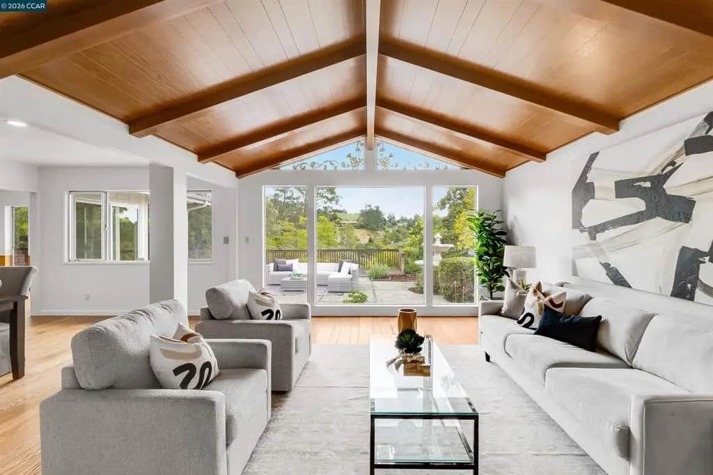 61 Sullivan Dr, Moraga, CA — listing photo 1