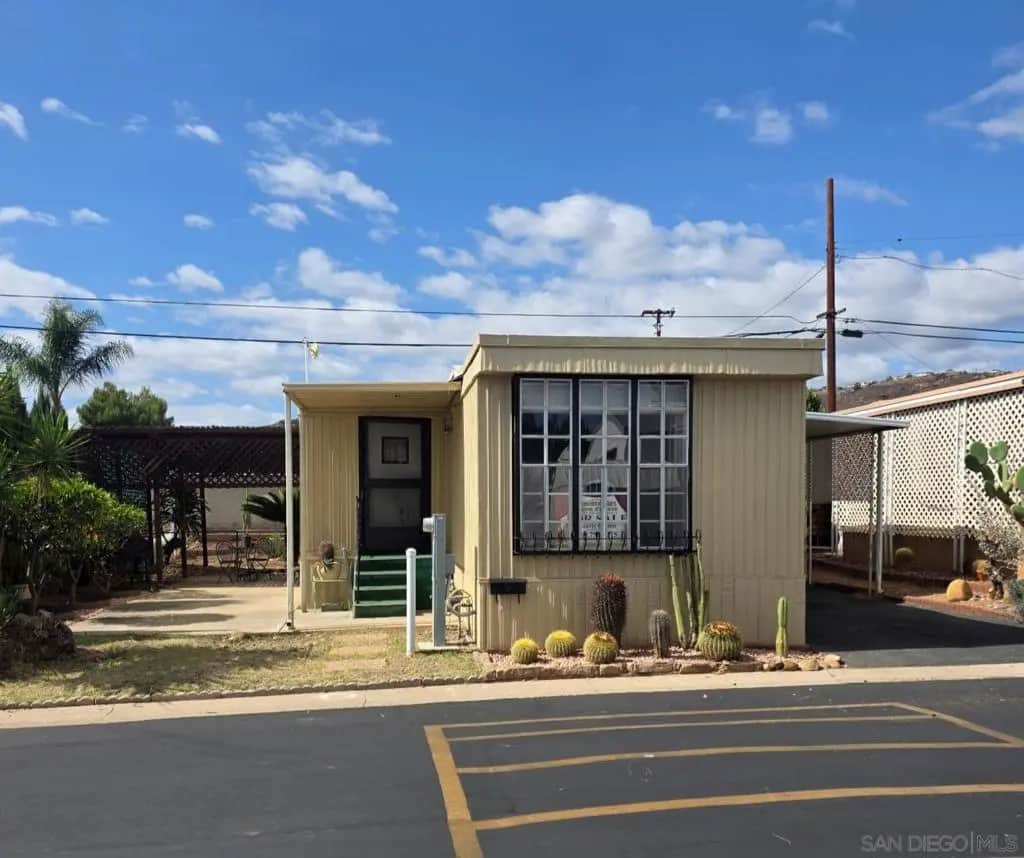 450 E Bradley 36, El Cajon, CA — listing photo 1
