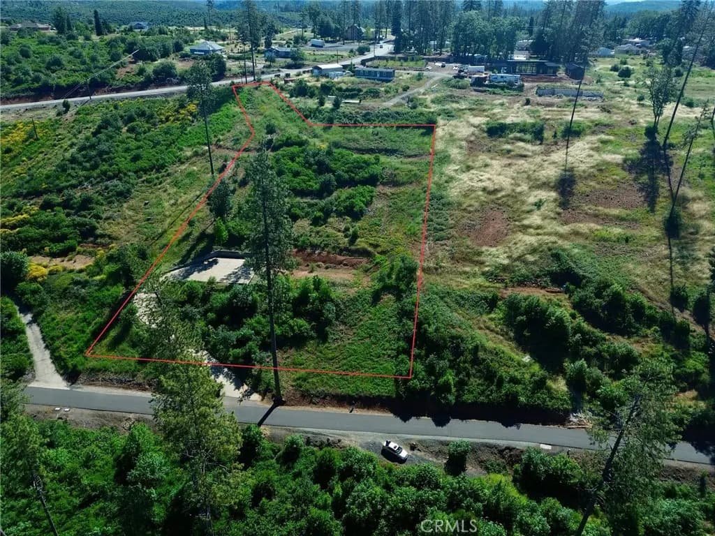1975 Stearns Road, Paradise, CA — listing photo 1