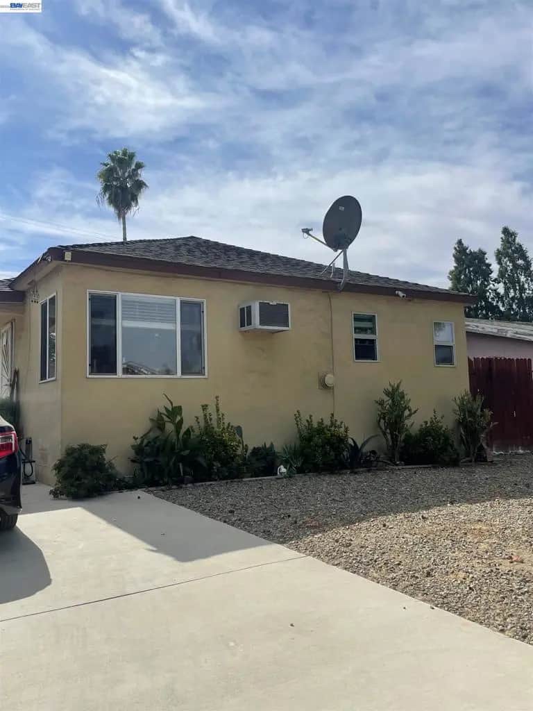 2838 Pixie Dr, Stockton, CA — listing photo 1