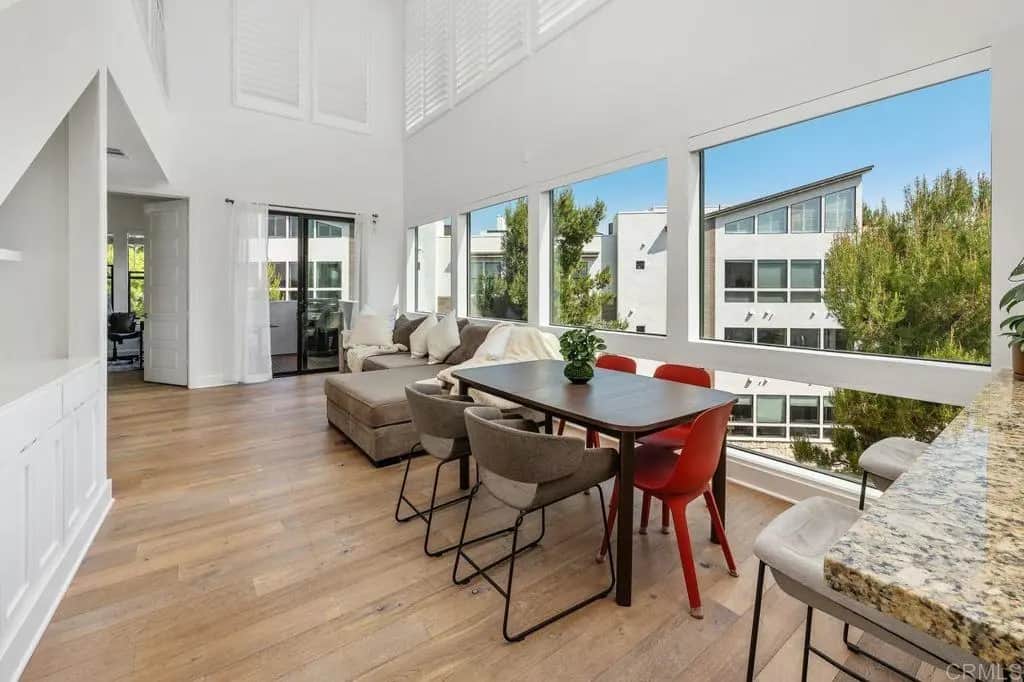 8383 Distinctive, San Diego, CA — listing photo 1