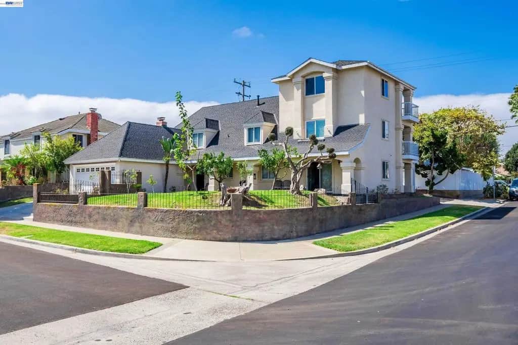 1622 Pegasus St, Newport Beach, CA — listing photo 1